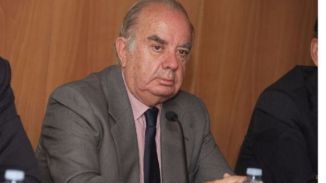 Hacia un nuevo régimen político en España