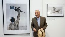 Reverte publica su biografía de guerra: 'Hoy no queremos mirar ni que nos cuenten la verdad'