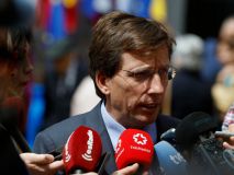 Martínez-Almeida estalla como nunca contra el arbitraje del Atlético en Londres