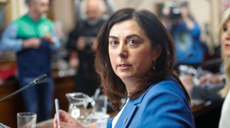 El PP logra la alcaldía de Lugo en una moción de censura con apoyo de una exedil socialista