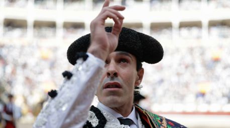 San Isidro comienza generoso con otra holgada salida a hombros de Talavante
