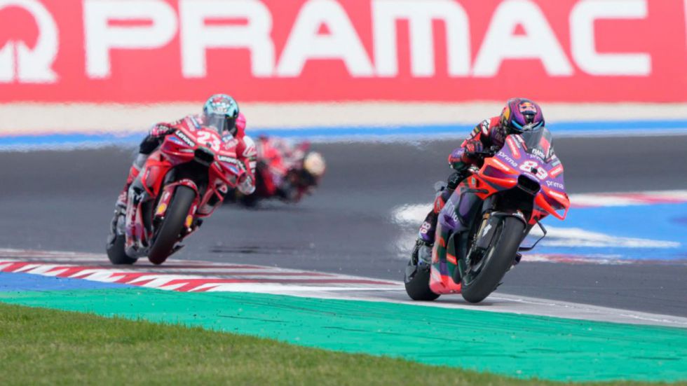 GP Francia. Un Jorge Martín brillante firma un triunfo colosal en el triplete español en Le Mans