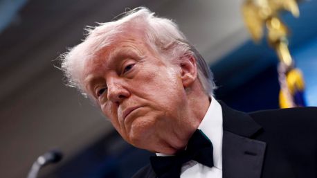 Uno de cada cuatro estadounidenses cree que el intento de asesinato a Trump fue un montaje