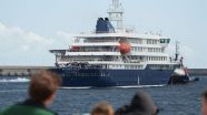 El MV Hondius zarpa hacia Países Bajos tras atracar en Tenerife por 'razones meteorológicas'