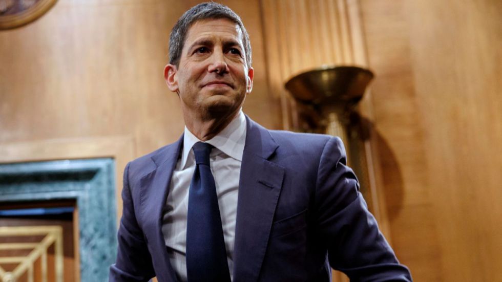 El Senado aprueba al candidato de Trump, Kevin Warsh, como nuevo presidente de la Fed