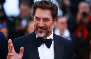 Bardem, emocionado en Cannes por el reconocimiento a su postura sobre Gaza