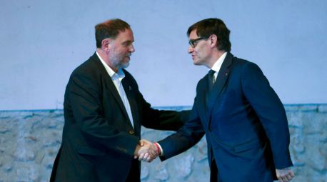 Illa y Junqueras ultiman el pacto para los presupuestos en Cataluña