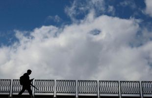 El tiempo: clima estable y anticiclónico, con chubascos fuertes en Cataluña