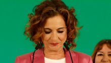 Montero trata de desvincular a Sánchez de la catástrofe socialista en Andalucía