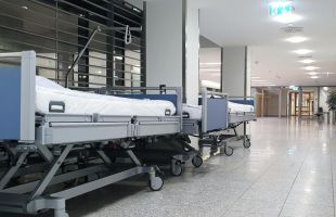 Once detenidos por un fraude de 6,8 millones de euros al Servicio Murciano de Salud
