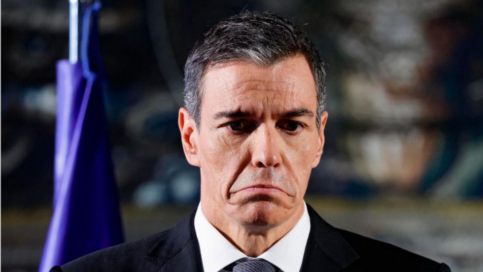 El Senado reprueba al Gobierno de Sánchez con la abstención de PNV y Junts y pide convocar elecciones