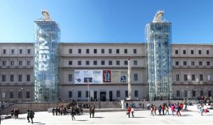 El Centro de Arte Reina Sofía celebra 100 años abierto al público