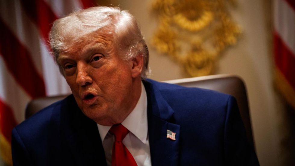 Trump mantiene una reunión con su equipo para tomar una 'decisión final' sobre Irán