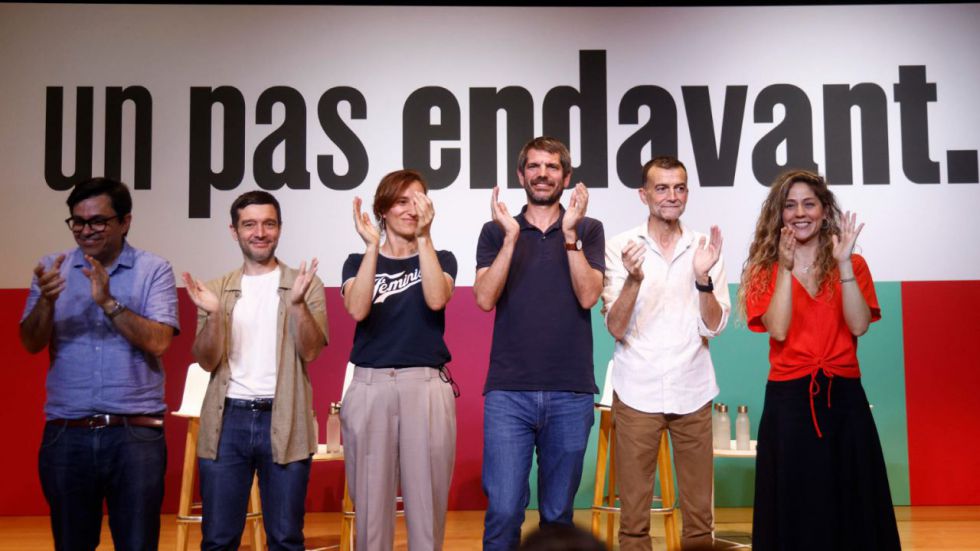 Los ministros de Sumar claman contra los 'malditos corruptos' del PSOE, pero se aferran al cargo