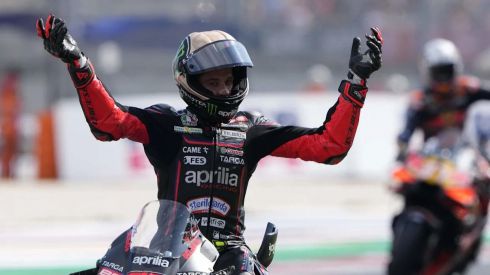 GP Italia. Bezzecchi se impone en Mugello con Jorge Martín a su estela