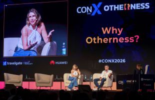 El equilibrio entre humanidad e IA marca el futuro del turismo para las voces de ConX