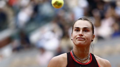 Roland Garros. Debacle de Sabalenka ante Shnaider en cuartos