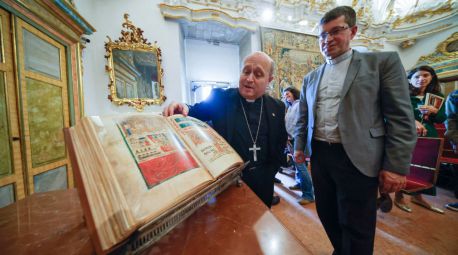 La Catedral de Santiago presenta una nueva edición facsimilar del Códice Calixtino