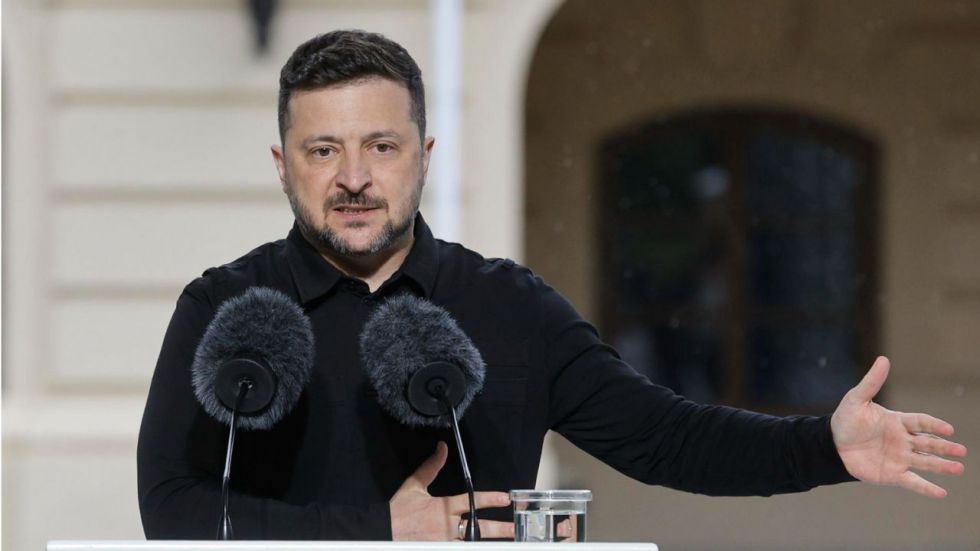 Zelenski plantea un cese el fuego y un cara a cara con Putin