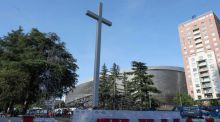 Parroquias y colegios acogen en Madrid a peregrinos que acuden a ver al Papa León XIV