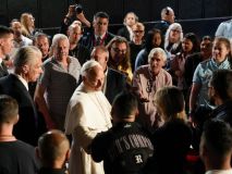 El Papa mantiene un encuentro con presos de la cárcel de Brians 1