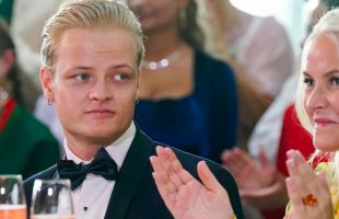 El hijo de Mette-Marit no podrá cumplir en casa el resto de su prisión preventiva