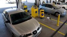 Cuatro detenidos en Madrid por pasar la ITV a cientos de coches no aptos