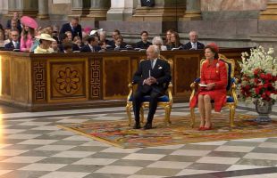 Los Reyes de Suecia celebran sus bodas de oro con una misa, un desfile, conciertos y en barca