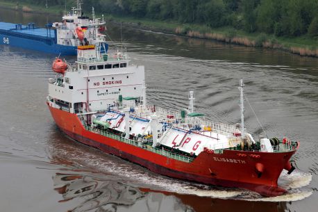 Reino Unido intercepta un petrolero de la 'flota fantasma' rusa en el Canal de la Mancha