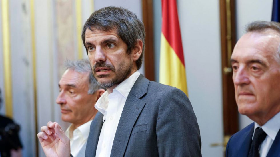PSOE y Sumar alcanzan un acuerdo para derogar el delito de injurias a la Corona