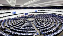El Parlamento Europeo aprueba los 'centros Meloni' de inmigrantes ilegales en el extranjero