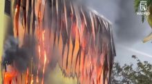 Gran incendio en una nave de trasteros en Villaverde