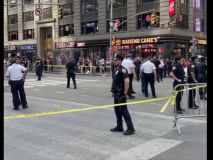 Terror en el Mundial: decenas de aficionados huyen despavoridos de Times Square por un tiroteo