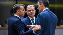 Sánchez, también solo en la UE: los líderes europeos critican su 'papeles para todos'