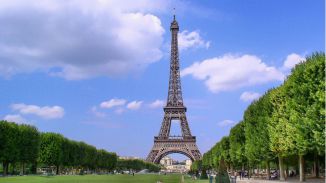 Temperaturas récord en Europa: la Torre Eiffel y el Louvre cierran por calor