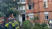 Un herido muy grave y 14 atendidos en un incendio en un edificio en Villaverde