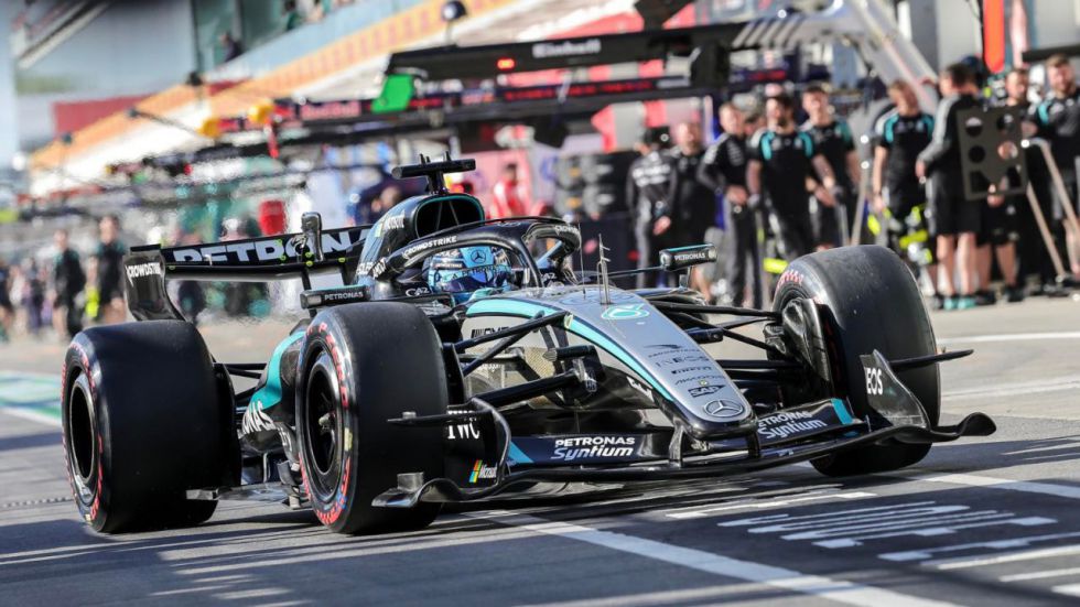 GP Austria. Russell logra la 'pole' y Verstappen pierde el control