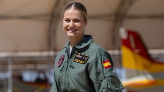 La Princesa Leonor recibe la Gran Cruz del Mérito Aeronáutico