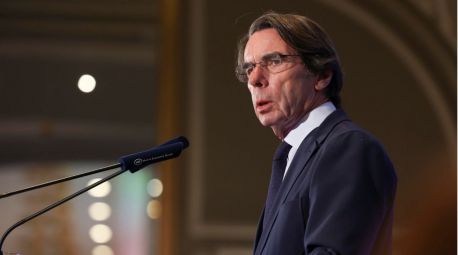 Aznar: 'Nos jugamos un cambio de sistema: o supervivencia o liquidación de la nación y la igualdad ante la ley'