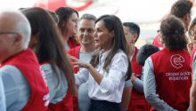 La Reina despide al equipo médico de emergencia de la Aecid que viaja a Venezuela