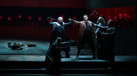 Un Il trovatore de gran fuerza vocal para cerrar la temporada del Teatro Real
