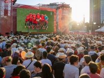 Madrid estalla de felicidad en Colón tras la exhibición de España ante Austria