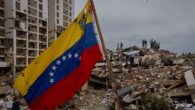 Venezuela cumple seis meses sin Nicolás Maduro devastada por los terremotos