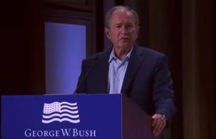 El expresidente de EEUU George W. Bush celebra su 80 cumpleaños
