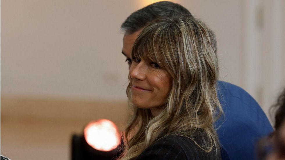 La Audiencia de Madrid decide sobre si se debe juzgar con jurado a Begoña Gómez
 