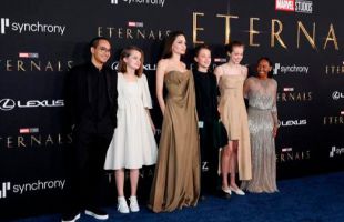 Ya son tres los hijos de Angelina Jolie que legalmente optan por quitarse el apellido Pitt