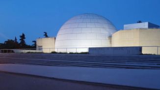 El Planetario de Madrid recibe el eclipse con proyecciones, talleres y conferencias