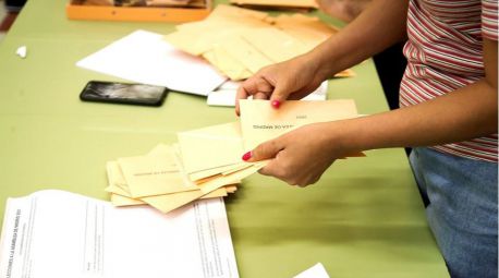 La Junta Electoral exige aclarar los criterios del censo de la 'ley de nietos' y motivar el municipio de inscripción electoral