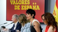 El Gobierno defiende la inocencia de Zapatero y el rescate a Plus Ultra