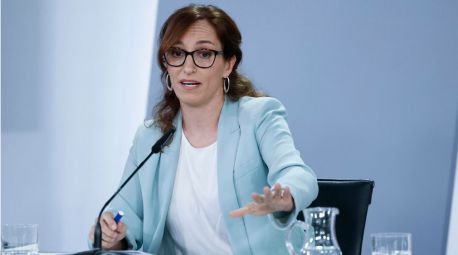 Mónica García desoye a las comunidades y rechaza reiniciar la negociación del estatuto marco